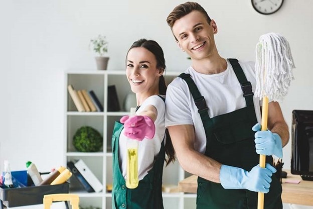 مزایای استفاده از خدمات نظافت فوری و شبانه‌روزی منزل کدامند؟