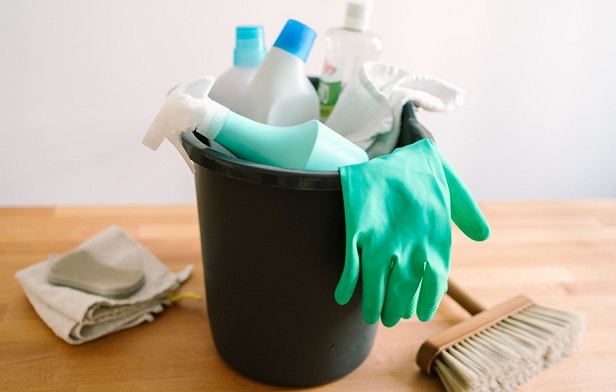 مواد شوینده و ضدعفونی کننده مناسب برای نظافت آپارتمان‌های تخلیه شده
