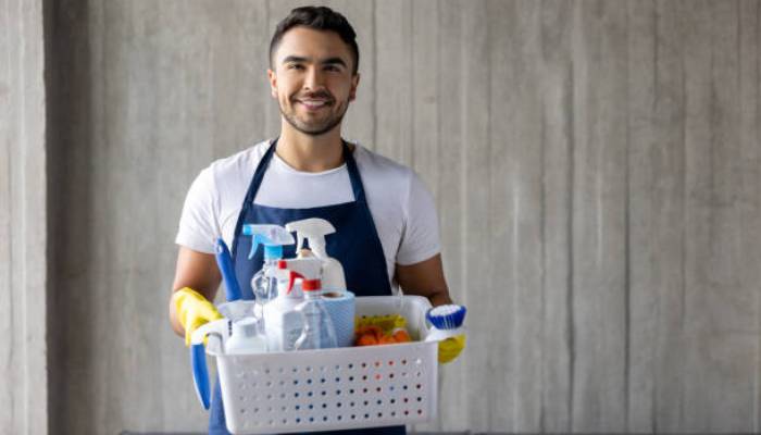 هشت راه برای پیدا کردن کار در حوزه نظافت 