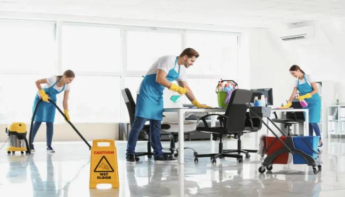 شرح وظایف نظافتچی و نیروی خدماتی در شرکت چیست؟