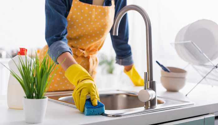 روش های از بین بردن بوی بد آشپزخانه