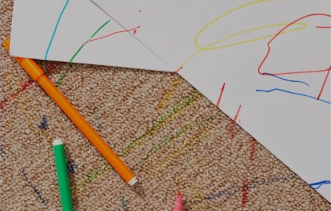 پاک کردن لکه رژ لب پاک کردن لکه رژ لب