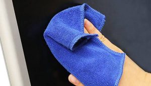 راهنمای کامل تمیز کردن LCD و LED